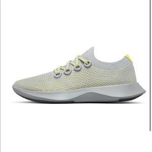 Allbirds Tree Dasher LIMITED COLOR (Grey/yellow) -womens size 8.5
